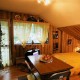 s�sz�ll�s: Petit Tibet residence